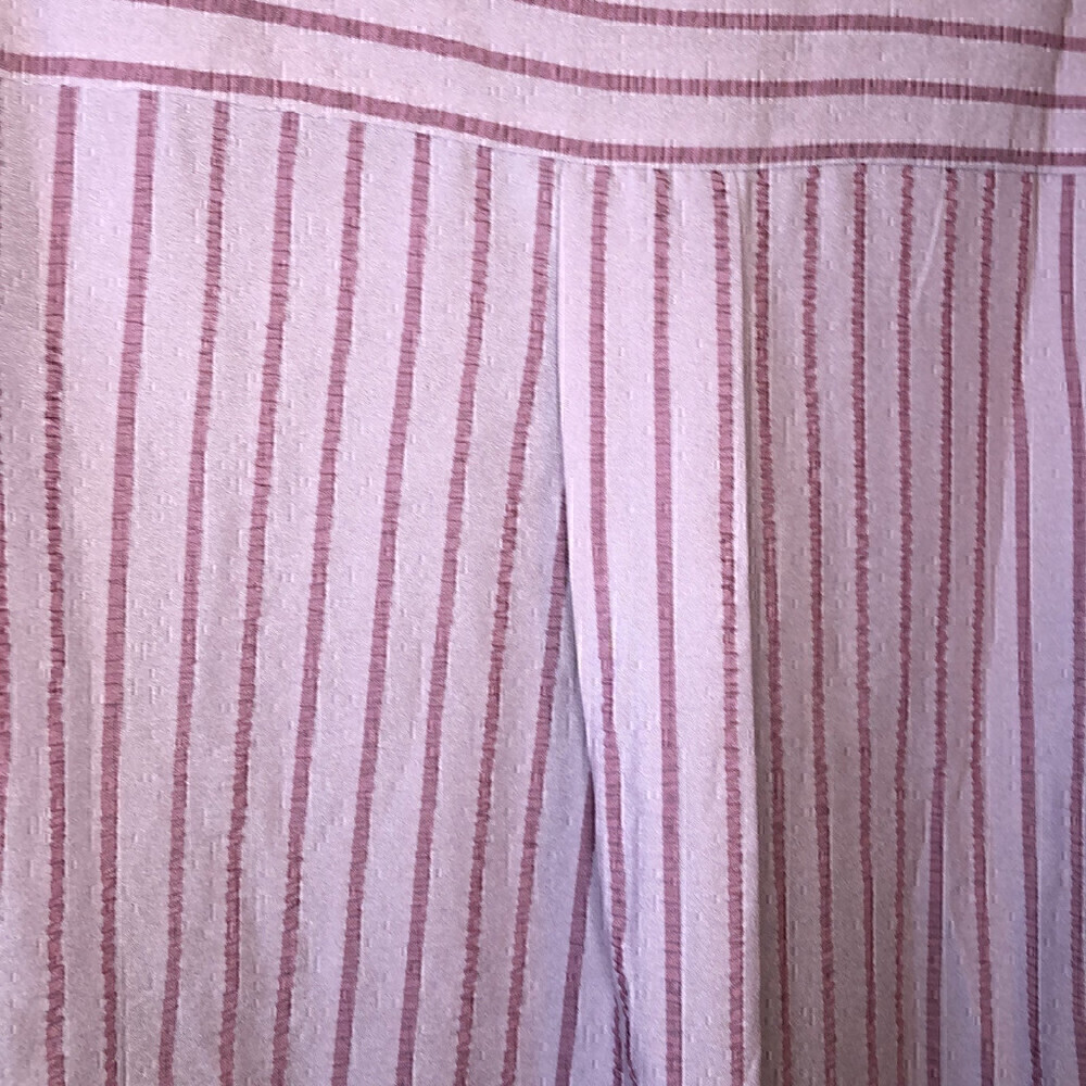 BCBG Maxazria Pink and Mauve Striped Blouse Faux wrap V Neck high-lo Size Small - Picture 9 of 12